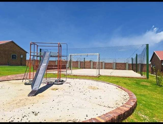 3 BEDROOM SECTIONAL TITLE FOR SALE IN TERRA NOVA